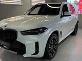 BMW X5 XDrive 40i 2025 года за 68 800 000 тг. в Костанай
