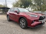 Toyota Highlander 2021 года за 18 500 000 тг. в Караганда – фото 3
