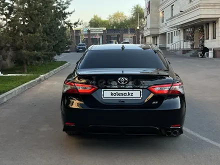 Toyota Camry 2019 года за 10 200 000 тг. в Алматы – фото 6