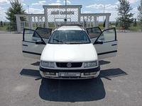Volkswagen Passat 1994 годаүшін1 800 000 тг. в Семей