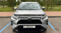Toyota RAV4 2021 года за 14 000 000 тг. в Астана – фото 3