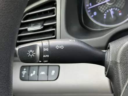 Hyundai Elantra 2019 года за 6 990 000 тг. в Актобе – фото 19