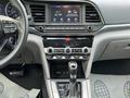 Hyundai Elantra 2019 года за 6 990 000 тг. в Актобе – фото 6