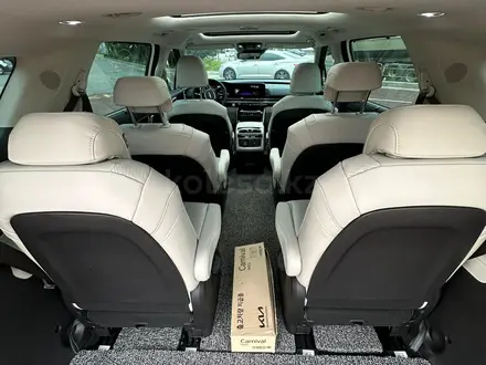 Kia Carnival 2022 года за 23 400 000 тг. в Алматы – фото 10