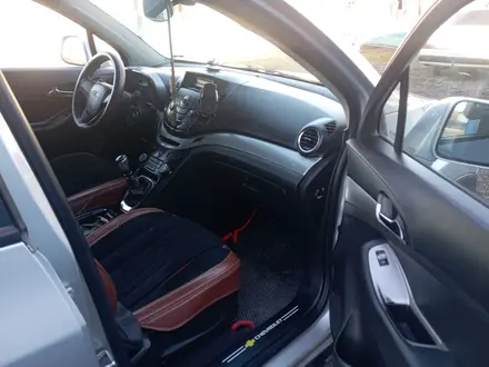 Chevrolet Orlando 2013 года за 4 800 000 тг. в Щучинск – фото 9
