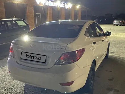 Hyundai Accent 2013 года за 4 700 000 тг. в Усть-Каменогорск – фото 4