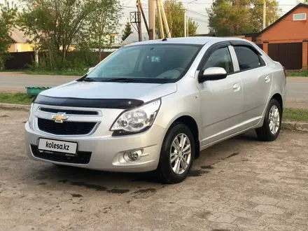 Chevrolet Cobalt 2023 года за 6 970 000 тг. в Караганда – фото 2