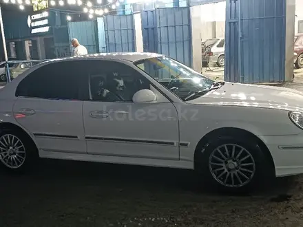 Hyundai Sonata 2004 года за 3 000 000 тг. в Макат – фото 4