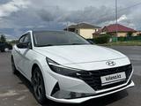 Hyundai Elantra 2021 года за 9 700 000 тг. в Астана – фото 2