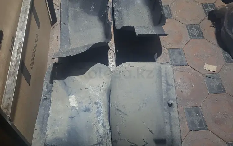 Подкрылки на G-class за 40 000 тг. в Алматы