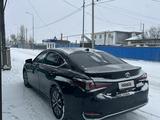 Lexus ES 300h 2020 годаfor15 000 000 тг. в Атырау – фото 4