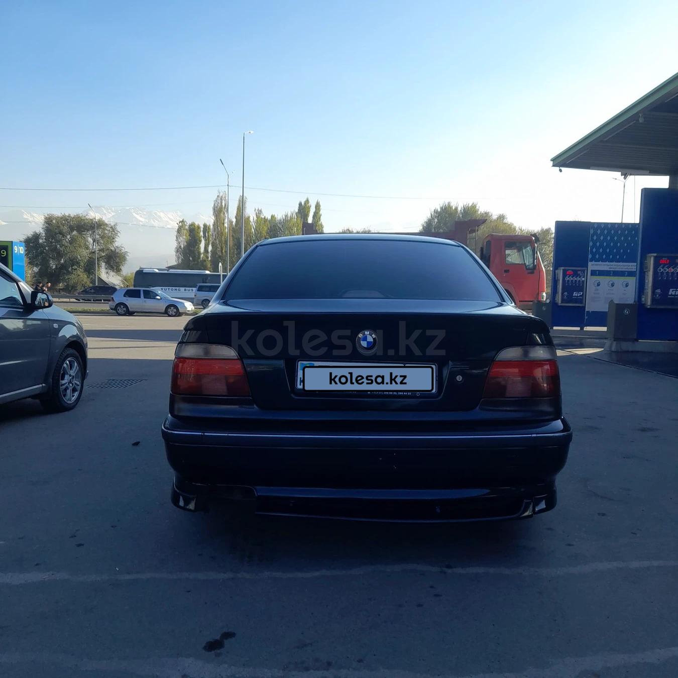 BMW 523 1998 г.