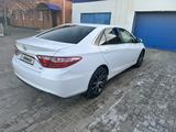 Toyota Camry 2015 годаfor6 700 000 тг. в Атырау – фото 5