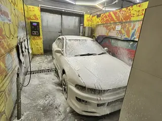Mitsubishi Galant