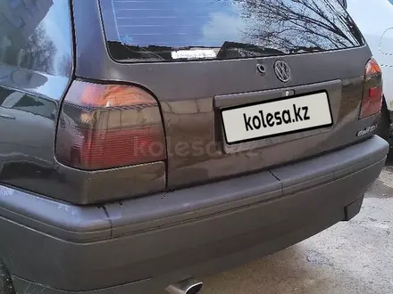 Volkswagen Golf 1994 года за 1 800 000 тг. в Алматы – фото 9
