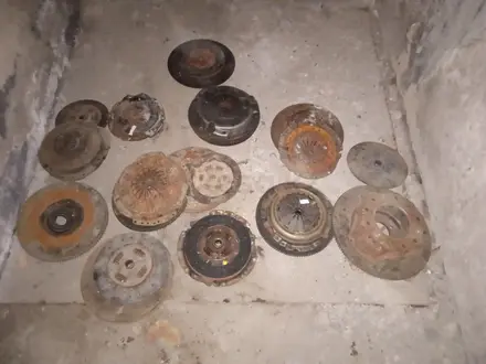 Корзина диск сцепления маховик за 1 000 тг. в Караганда