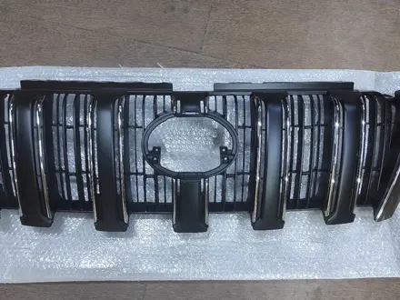 Решетка радиатора Prado 150 13-17 за 10 900 тг. в Алматы