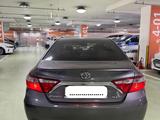 Toyota Camry 2015 года за 13 000 000 тг. в Тараз – фото 4