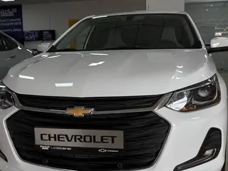 Chevrolet Onix Premier 1
