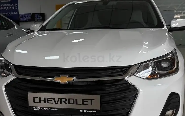 Chevrolet Onix Premier 1 2025 года за 7 290 000 тг. в Караганда