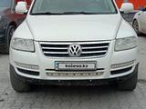 Volkswagen Touareg 2005 года за 3 000 000 тг. в Актобе – фото 3