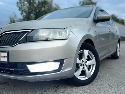 Skoda Rapid 2013 года за 3 550 000 тг. в Алматы – фото 2