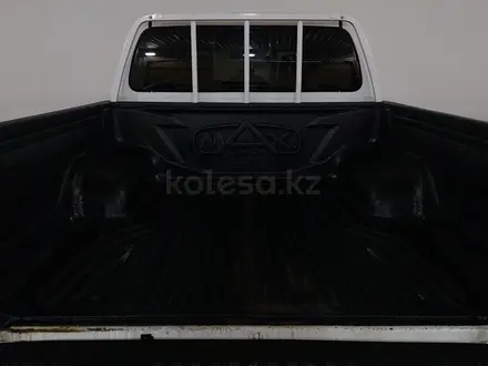 Toyota Hilux 2022 года за 15 460 000 тг. в Шымкент – фото 10