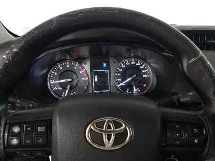 Toyota Hilux 2022 года за 15 460 000 тг. в Шымкент – фото 13