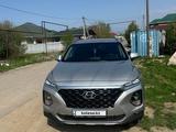 Hyundai Santa Fe 2020 года за 13 000 000 тг. в Алматы – фото 3