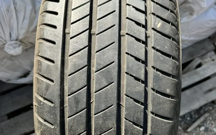 Bridgestone Alenza 001 245/50R19 105Wfor90 000 тг. в Алматы