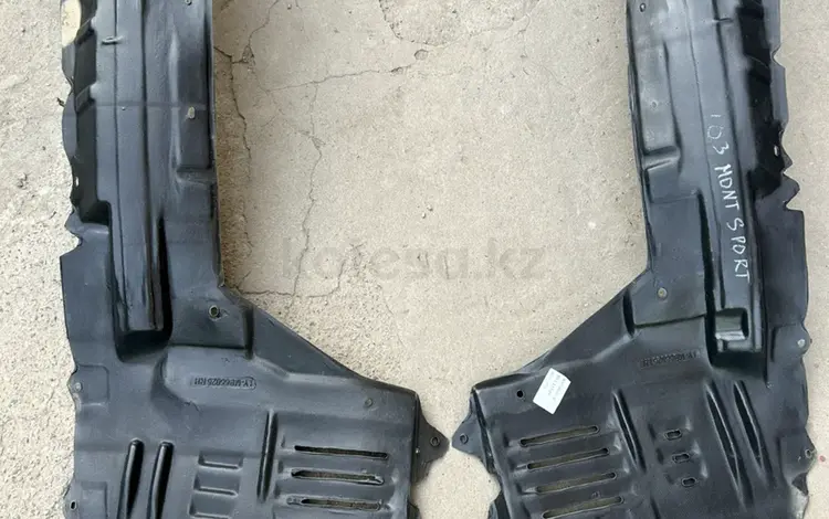 Подкрылок Mitsubishi Pajero 3 (2000-2006) Pajero Montero локер за 6 000 тг. в Алматы