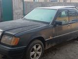 Mercedes-Benz E 230 1990 годаүшін700 000 тг. в Алматы – фото 3