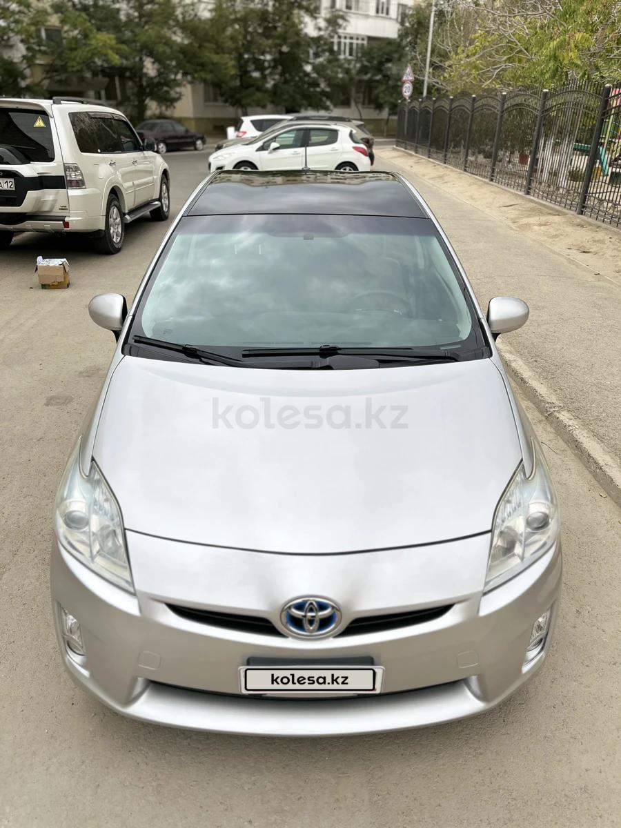 Toyota Prius 2011 г.