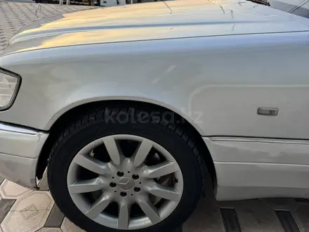 Mercedes-Benz S 320 1998 года за 4 000 000 тг. в Шымкент – фото 14