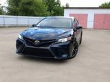 Toyota Camry 2018 года за 10 000 000 тг. в Уральск