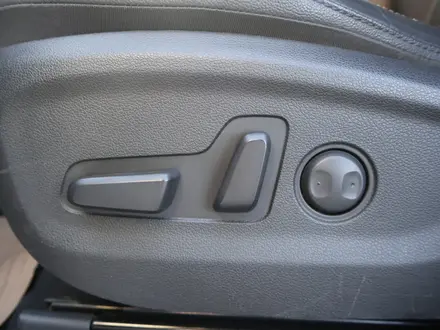 Hyundai Tucson High-Tech 2020 года за 10 890 000 тг. в Астана – фото 13
