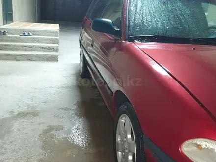 Opel Astra 1996 года за 1 300 000 тг. в Шымкент – фото 4