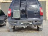 Chevrolet Niva 2012 года за 1 650 000 тг. в Актау – фото 2