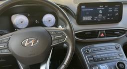 Hyundai Santa Fe 2023 годаүшін16 500 000 тг. в Астана – фото 2