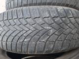 Шины 225/65/17 бриджистон за 79 000 тг. в Актобе – фото 3