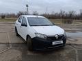 Renault Logan 2015 годаfor2 700 000 тг. в Уральск