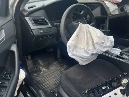 Hyundai Sonata 2015 года за 4 200 000 тг. в Алматы – фото 4