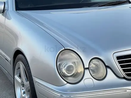 Mercedes-Benz E 430 2001 года за 7 500 000 тг. в Жанаозен – фото 13