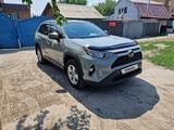 Toyota RAV4 2021 годаүшін17 300 000 тг. в Семей – фото 3