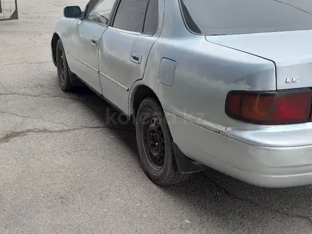 Toyota Camry 1995 года за 1 400 000 тг. в Алматы – фото 2