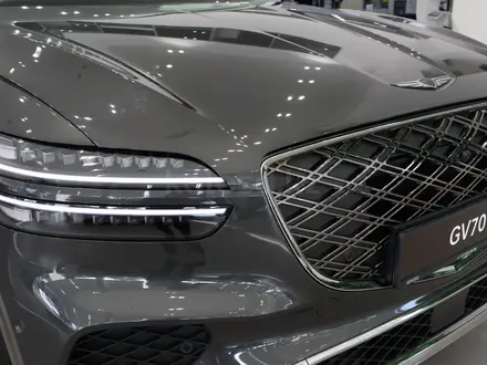 Genesis GV70 2.5T 2025 года за 28 390 000 тг. в Костанай – фото 3
