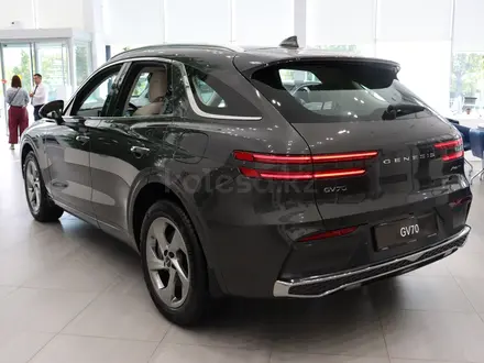 Genesis GV70 2.5T 2025 года за 28 390 000 тг. в Костанай – фото 5