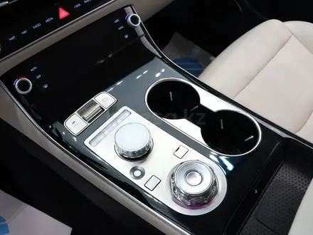 Genesis GV70 2.5T 2025 года за 28 390 000 тг. в Костанай – фото 17