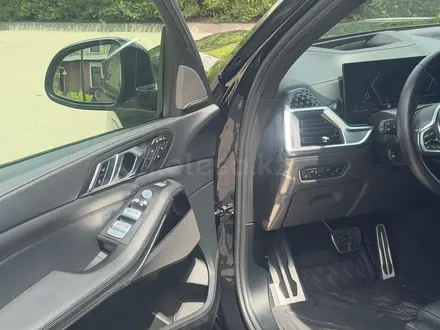 BMW X7 2022 года за 60 000 000 тг. в Караганда – фото 11