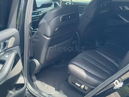 BMW X7 2022 года за 60 000 000 тг. в Караганда – фото 19